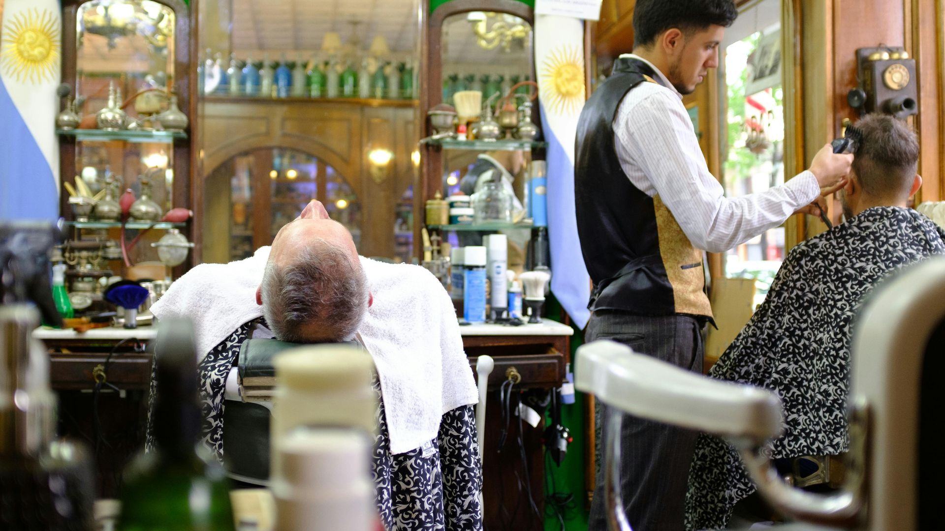 10 Etiquette Rules Every Client Should Follow