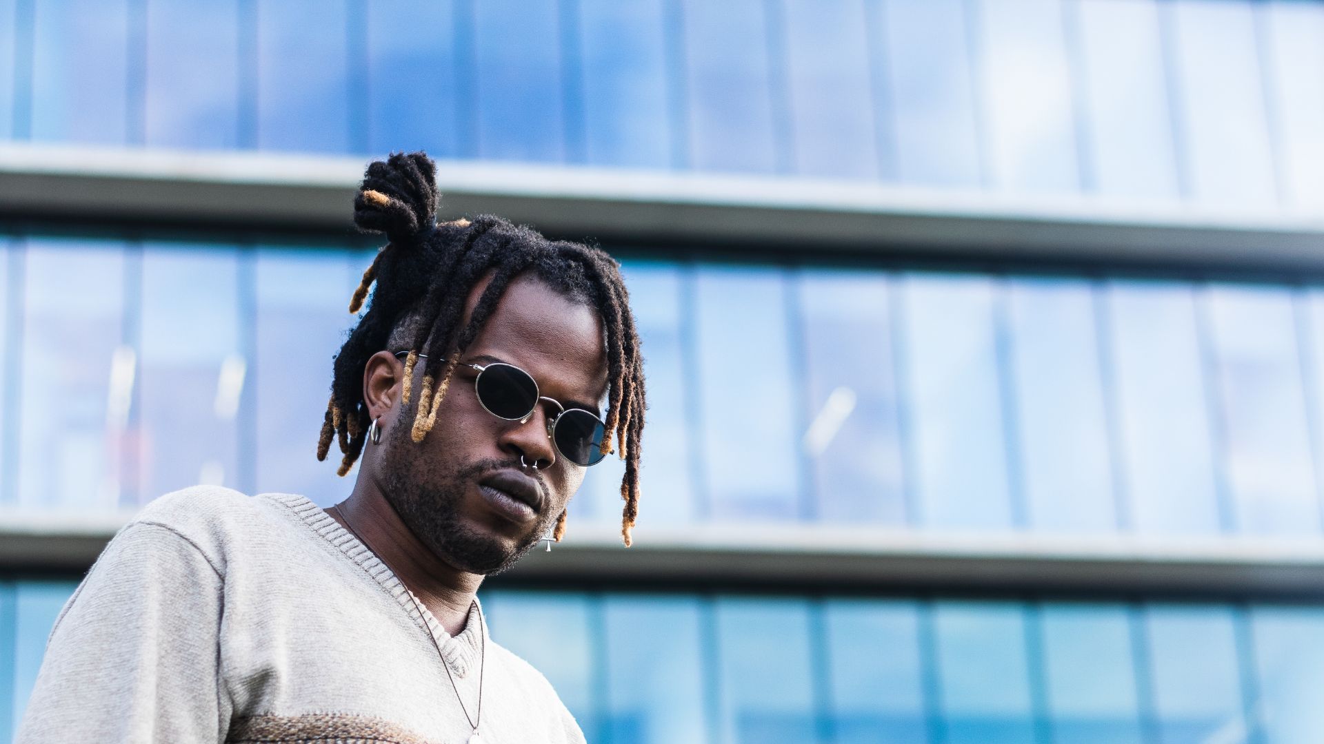 10 Man Bun Styles for Longer Locks