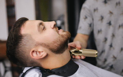 10 Steps to a Cleaner Neckline at Home