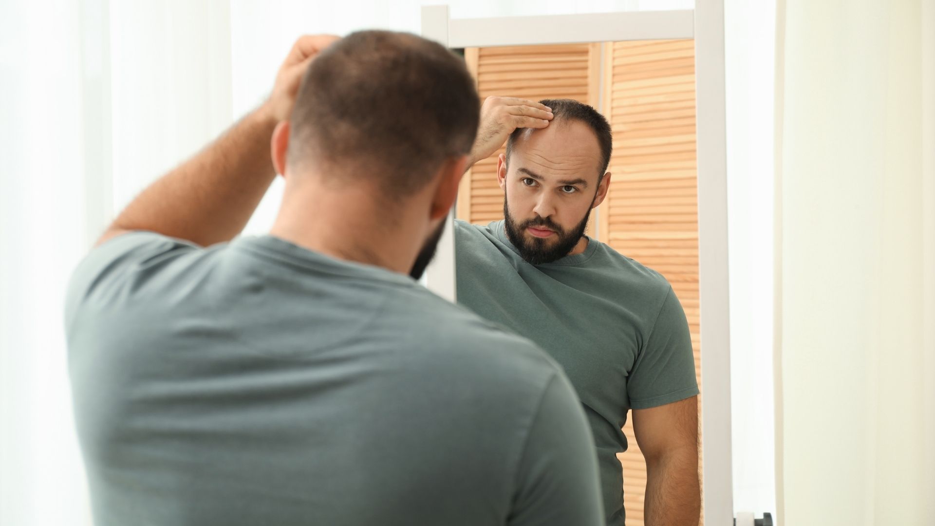 11 Expert Tips for Dealing with Receding Hairlines