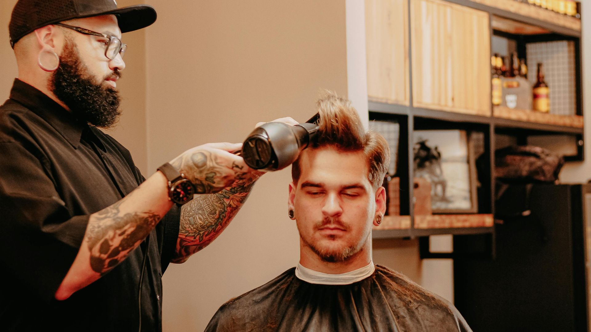 11 Men Hair Mistakes That Age You 11 Men Hair Mistakes That Age You