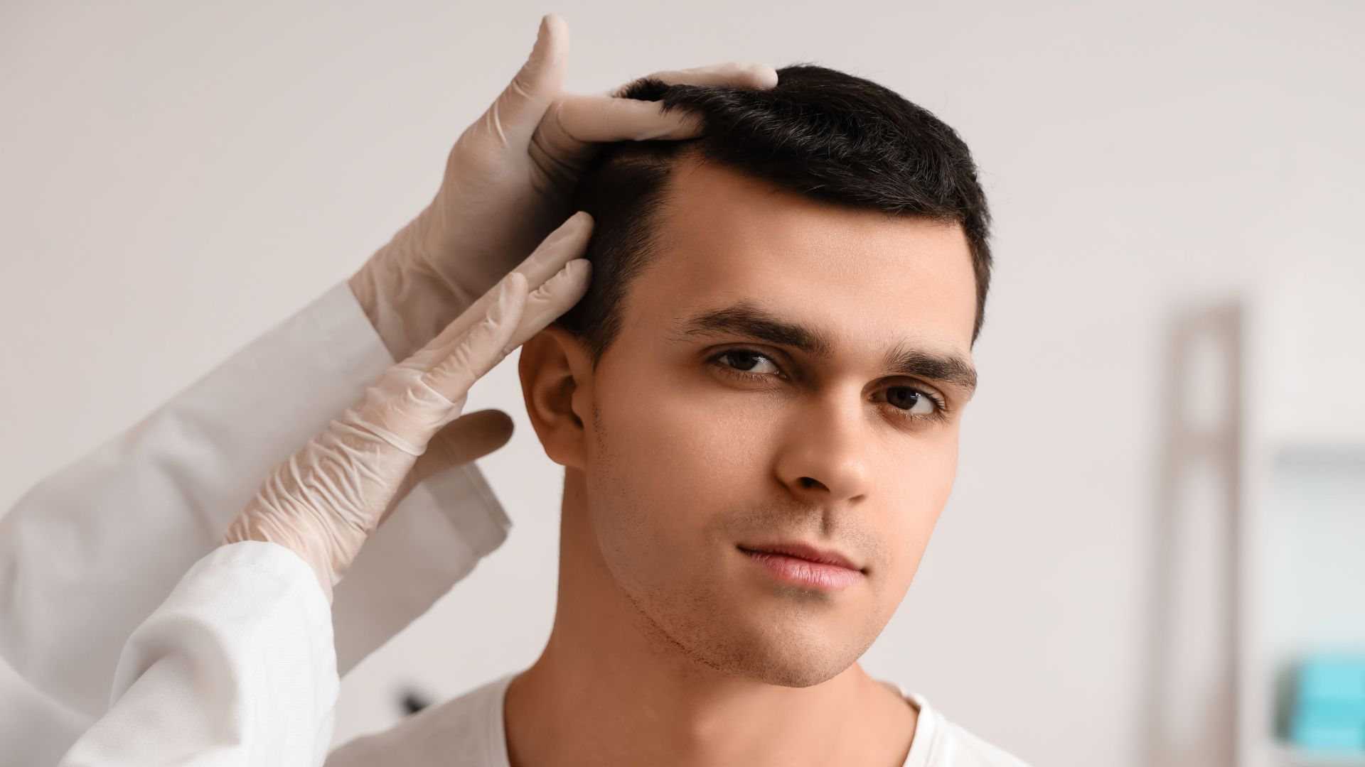 11 Tips for Dealing with an Oily Scalp