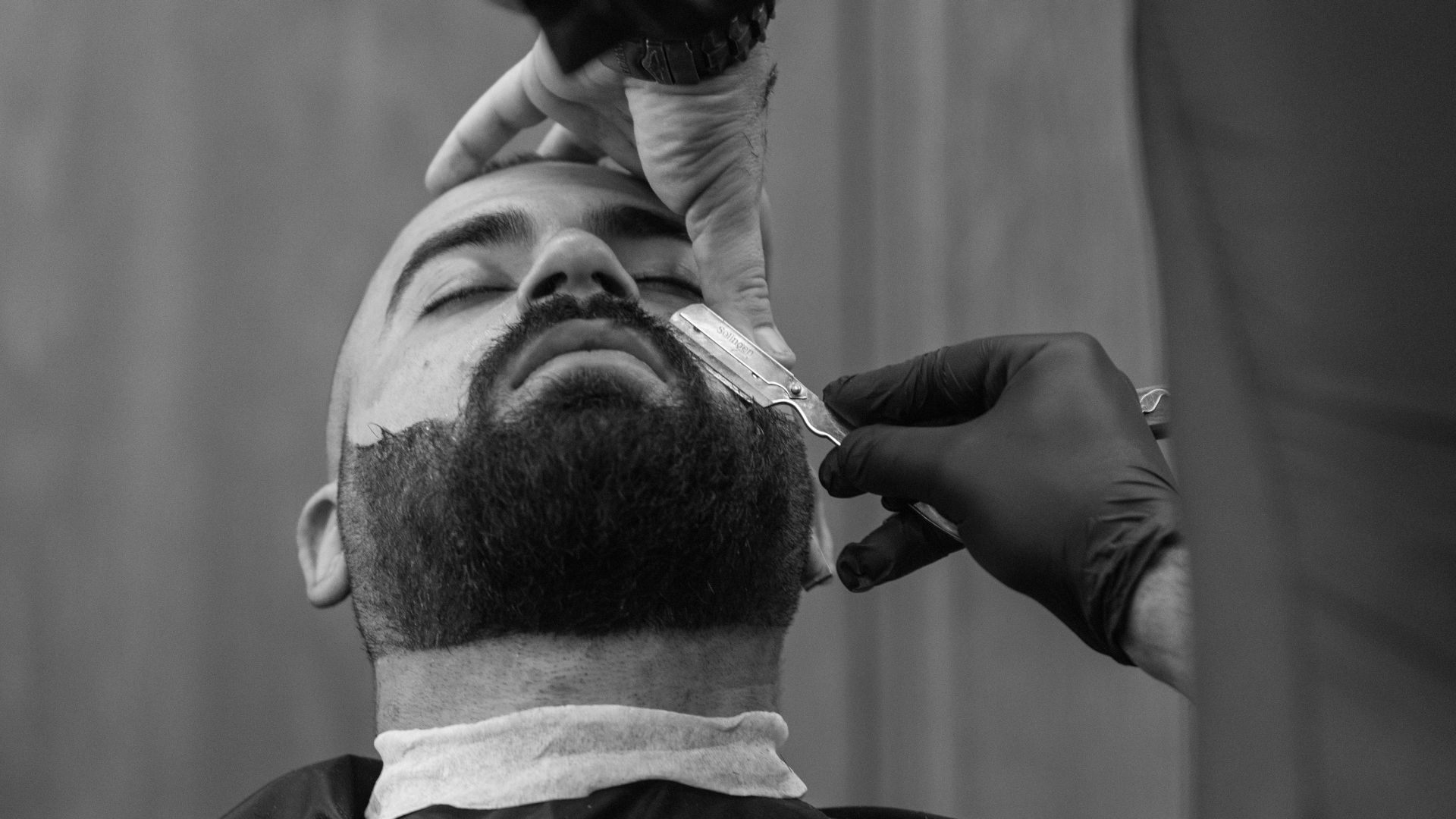 12 Valentine’s Day Grooming Tips for Your Date