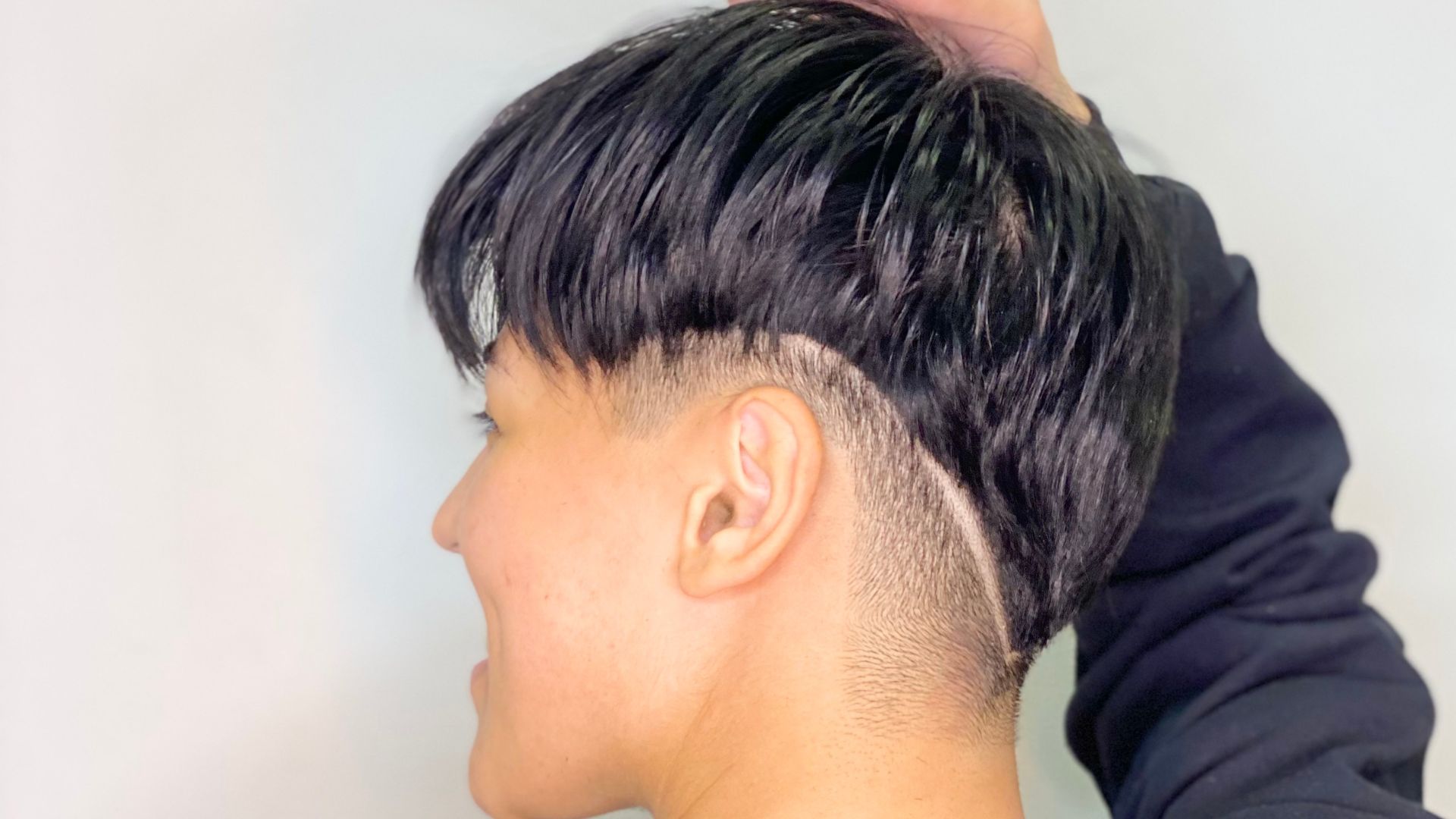 12 Ways to Grow Your Hair Faster Naturally