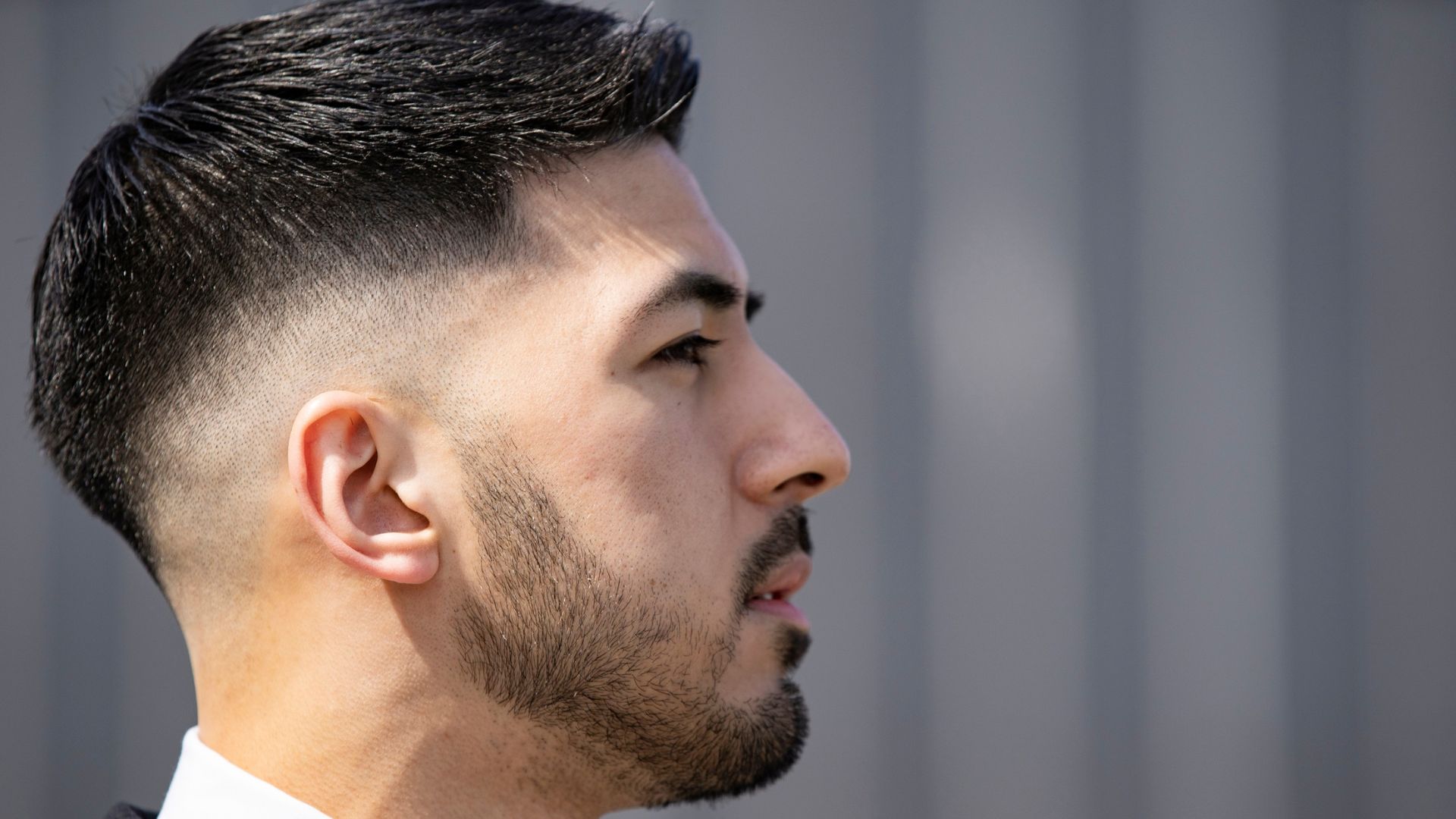 13 Disconnected Undercuts for a Bold, High-Contrast Look